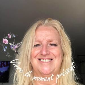 Meet your Posher, Mireille